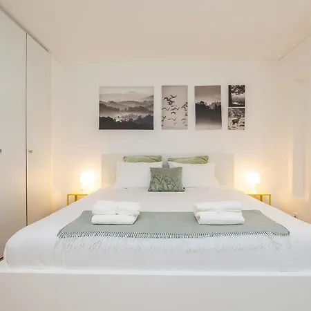 Golden Naimara Apartman *